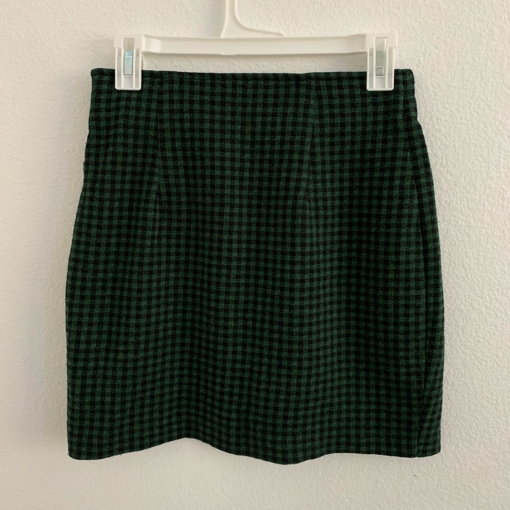 Plaid green mini skirt